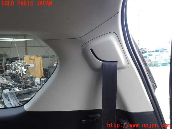 1UPJ-9238297675]ランクルプラド(GDJ150W)右リアピラートリム 中古_3