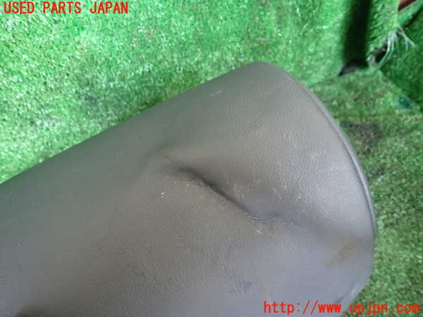 1UPJ-9238297130]ランクルプラド(GDJ150W)真中2列目ヘッドレスト 中古_2