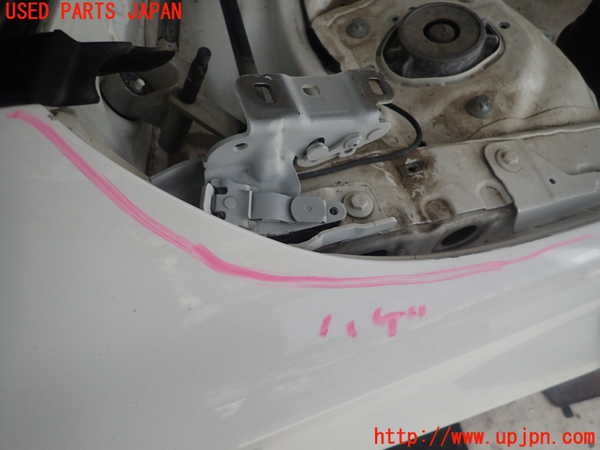 1UPJ-9238301080]ベンツ GLA180 X156(156942)右前フェンダー 中古_4