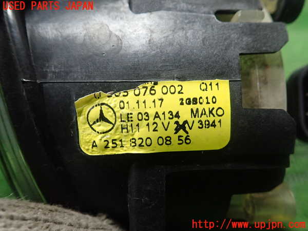 1UPJ-9238301180]ベンツ GLA180 X156(156942)右フォグ 中古_3