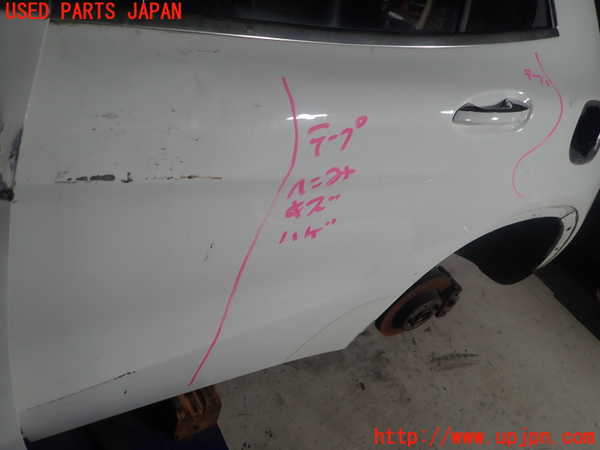 1UPJ-9238301320]ベンツ GLA180 X156(156942)左後ドア FUYAO M1232 中古_2