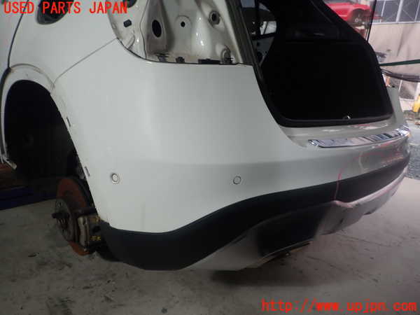 1UPJ-9238301610]ベンツ GLA180 X156(156942)リアバンパー 中古_3