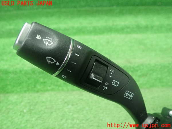 1UPJ-9238306720]ベンツ GLA180 X156(156942)コンビネーションスイッチ 中古_3