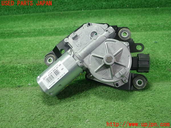 1UPJ-9238306775]ベンツ GLA180 X156(156942)リアワイパーモーター 中古_2