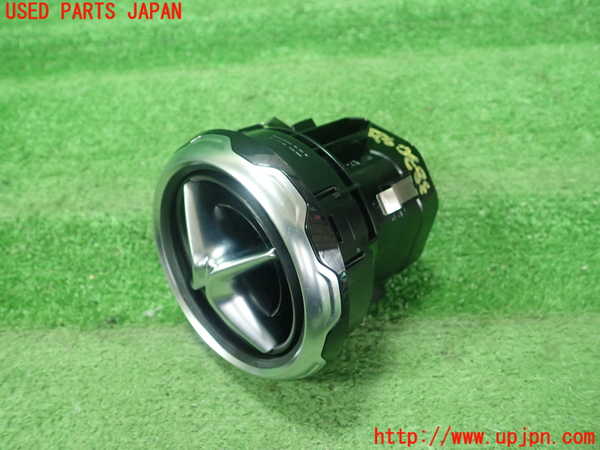 1UPJ-9238307526]ベンツ GLA180 X156(156942)エアコン吹き出し口1 (右) 中古_2