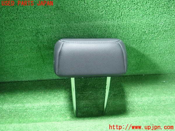 1UPJ-9238307180]ベンツ GLA180 X156(156942)左2列目ヘッドレスト 中古_2