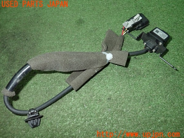 3UPJ=9238310560]キックス X(P15)純正 284F1 5RY0A VCB-N5A8G フロントカメラ 中古_2