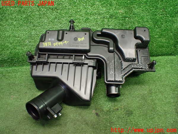 1UPJ-9238312560]キックス(P15)エアクリーナーボックス 中古_2