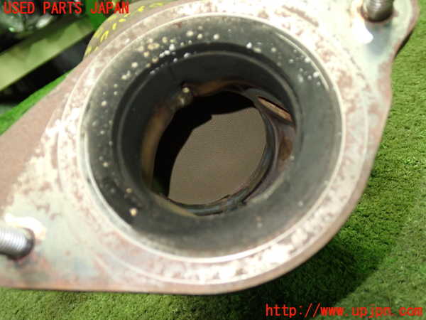 1UPJ-9238312661]キックス(P15)触媒1 中古_4