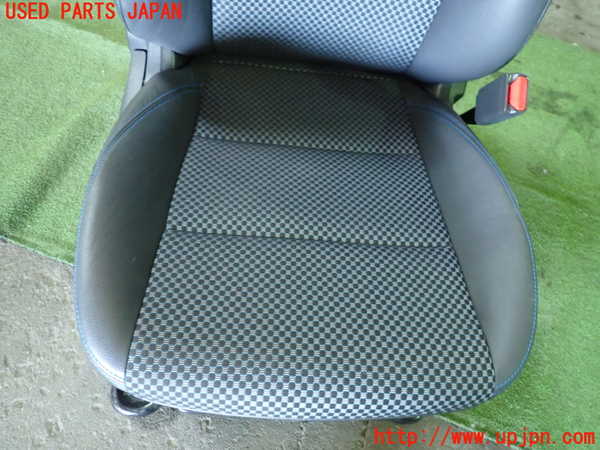 1UPJ-9238317035]キックス(P15)運転席シート 中古_3