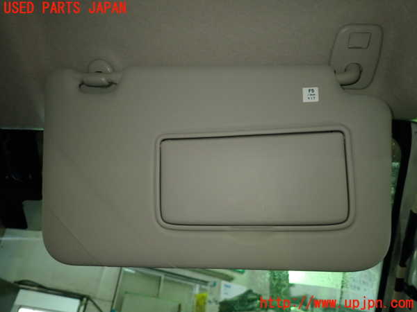 1UPJ-9238317625]キックス(P15)室内サンバイザー右側 中古_2
