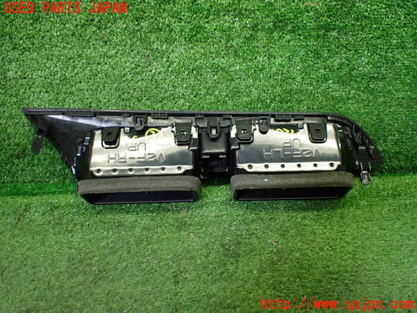 1UPJ-9238317528]キックス(P15)エアコン吹き出し口3(真中) 中古_4