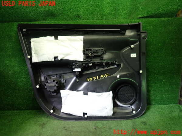 1UPJ-9238311234]キックス(P15)右前ドア内張り 中古_5