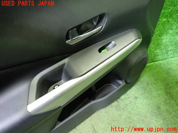 1UPJ-9238311264]キックス(P15)左前ドア内張り 中古_2