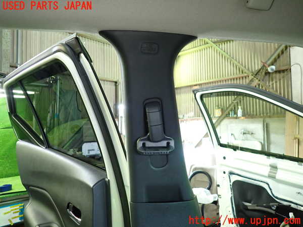 1UPJ-9238317670]キックス(P15)左センターピラートリム 中古_2