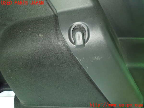 1UPJ-9238317680]キックス(P15)左リアピラートリム 中古_3