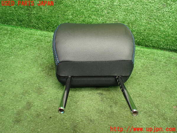 1UPJ-9238317040]キックス(P15)運転席ヘッドレスト 中古_4