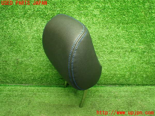 1UPJ-9238317070]キックス(P15)助手席ヘッドレスト 中古_2