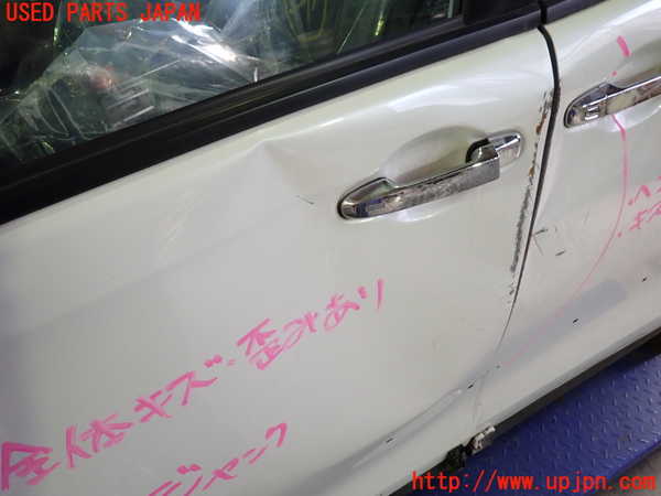 1UPJ-9238321260]ヴォクシー(ノア)(ZRR80W)左前ドア ジャンク NSG M3O5 43R-00011_3