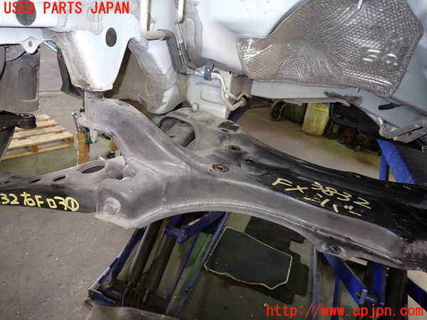 1UPJ-9238325285]ヴォクシー(ノア)(ZRR80W)フロントメンバー 中古_3