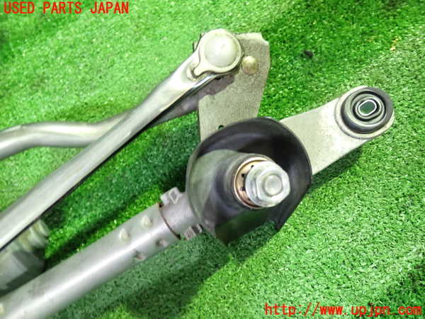 1UPJ-9238326770]ヴォクシー(ノア)(ZRR80W)フロントワイパーモーター 中古_2