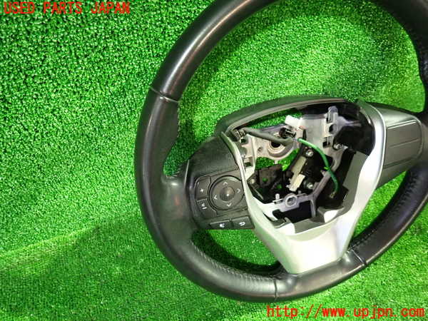1UPJ-9238327855]ヴォクシー(ノア)(ZRR80W)ステアリングホイール 中古_3