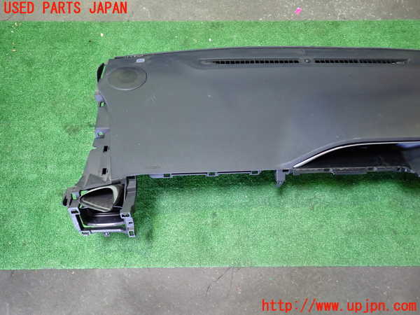 1UPJ-9238327505]ヴォクシー(ノア)(ZRR80W)ダッシュボード 中古_3