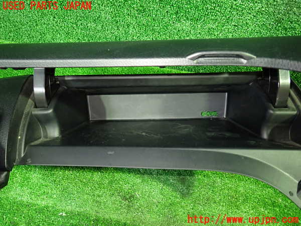 1UPJ-9238327516]ヴォクシー(ノア)(ZRR80W)グローブボックス1 中古_2