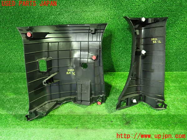 1UPJ-9238327680]ヴォクシー(ノア)(ZRR80W)左リアピラートリム 中古_2