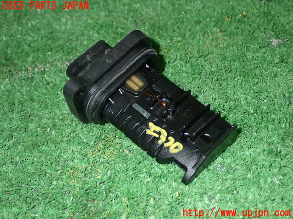 1UPJ-9238336320]BMW X3(WY20 F25)エアフロメーター (エアマスセンサー) 中古_3