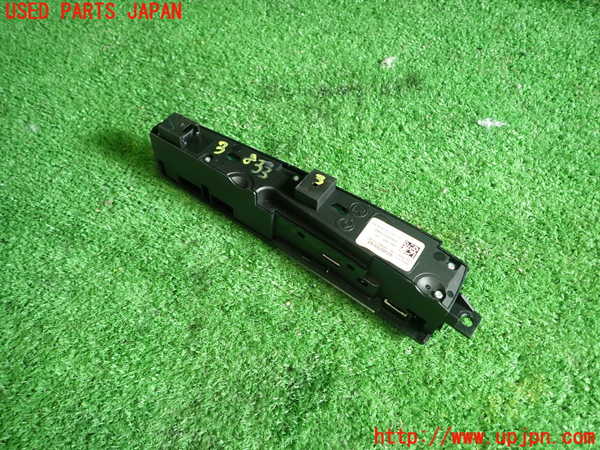 1UPJ-9238336308]BMW X3(WY20 F25)スイッチ3 (走行モード 横滑り防止OFF パーキングソナー等) 中古_3