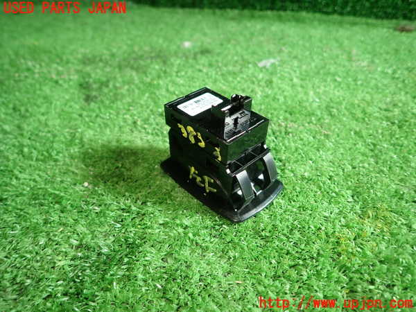 1UPJ-9238336245]BMW X3(WY20 F25)左前パワーウィンドウスイッチ 中古_2