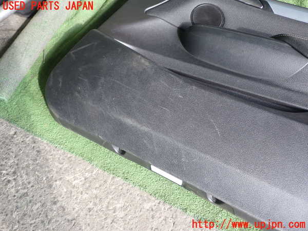 1UPJ-9238331234]BMW X3(WY20 F25)右前ドア内張り 中古_2