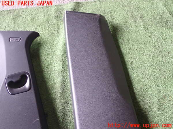 1UPJ-9238337670]BMW X3(WY20 F25)左センターピラートリム 中古_3