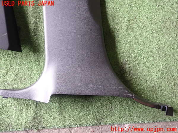 1UPJ-9238337670]BMW X3(WY20 F25)左センターピラートリム 中古_4