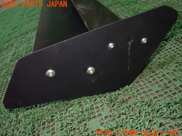 3UPJ=9238340057]BMW M235i クーペ(1J30 F22)社外 GTウィング リアスポイラー 取付ステー付き 幅：約1355mm 高さ：約230mm ジャンク_2