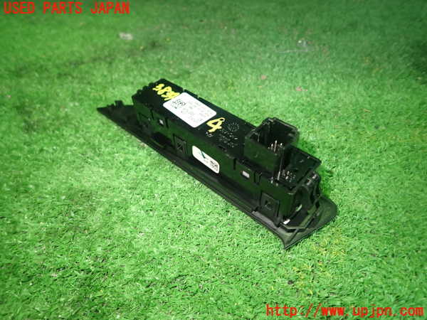 1UPJ-9238346309]BMW M235i クーペ F22(1J30)スイッチ4 (走行モード) 中古_2