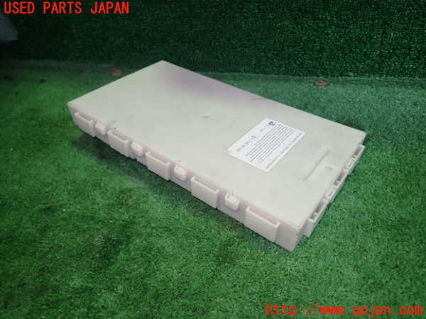 1UPJ-9238346743]BMW M235i クーペ F22(1J30)ヒューズボックス3 中古_3