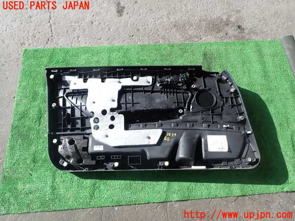 1UPJ-9238341234]BMW M235i クーペ F22(1J30)右ドア内張り 中古_5