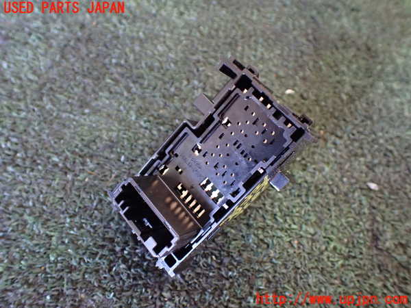 1UPJ-9238356245]アルファード 30系(AGH35W)左前パワーウィンドウスイッチ 中古_2