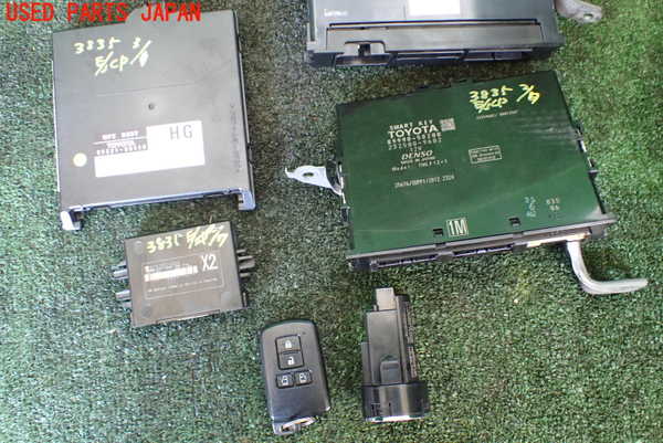 1UPJ-9238356110]アルファード 30系(AGH35W)エンジンコンピューター 中古_4