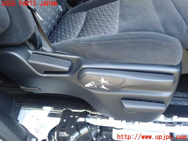 1UPJ-9238357145]アルファード 30系(AGH35W)右2列目シート 中古_4