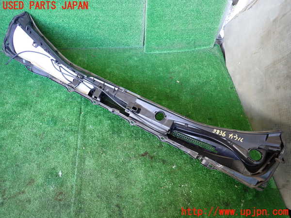 1UPJ-9238361190]レガシィ アウトバック(BS9)カウルトップ 中古_4