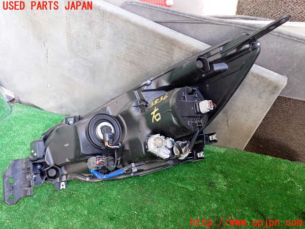 1UPJ-9238361130]レガシィ アウトバック(BS9)右ヘッドライト LED 中古_4
