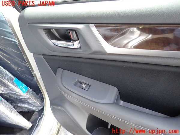 1UPJ-9238361290]レガシィ アウトバック(BS9)右後ドア CENTRAL M263 中古_3