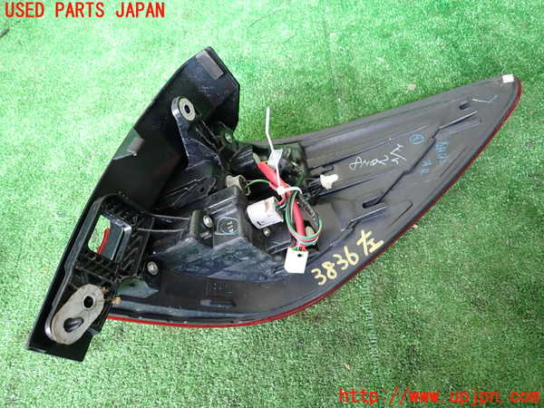 1UPJ-9238361536]レガシィ アウトバック(BS9)左テールランプ 中古_2