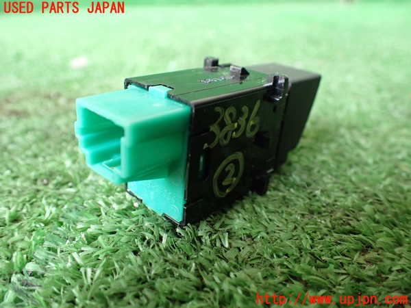 1UPJ-9238366307]レガシィ アウトバック(BS9)スイッチ2 (プリクラッシュオフ) 中古_2