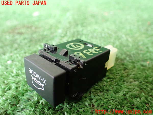 1UPJ-9238366312]レガシィ アウトバック(BS9)スイッチ7 (X－MODE) 中古_2