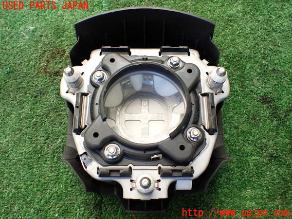 1UPJ-9238367865]レガシィ アウトバック(BS9)運転席側エアバッグカバー 中古_2