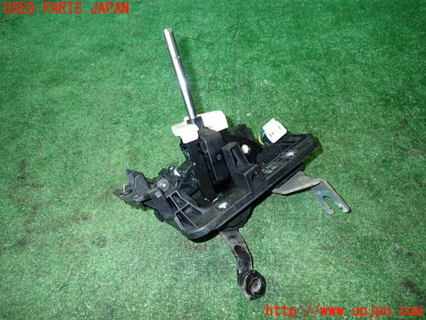 1UPJ-9238367555]レガシィ アウトバック(BS9)ATシフトレバー 中古_2